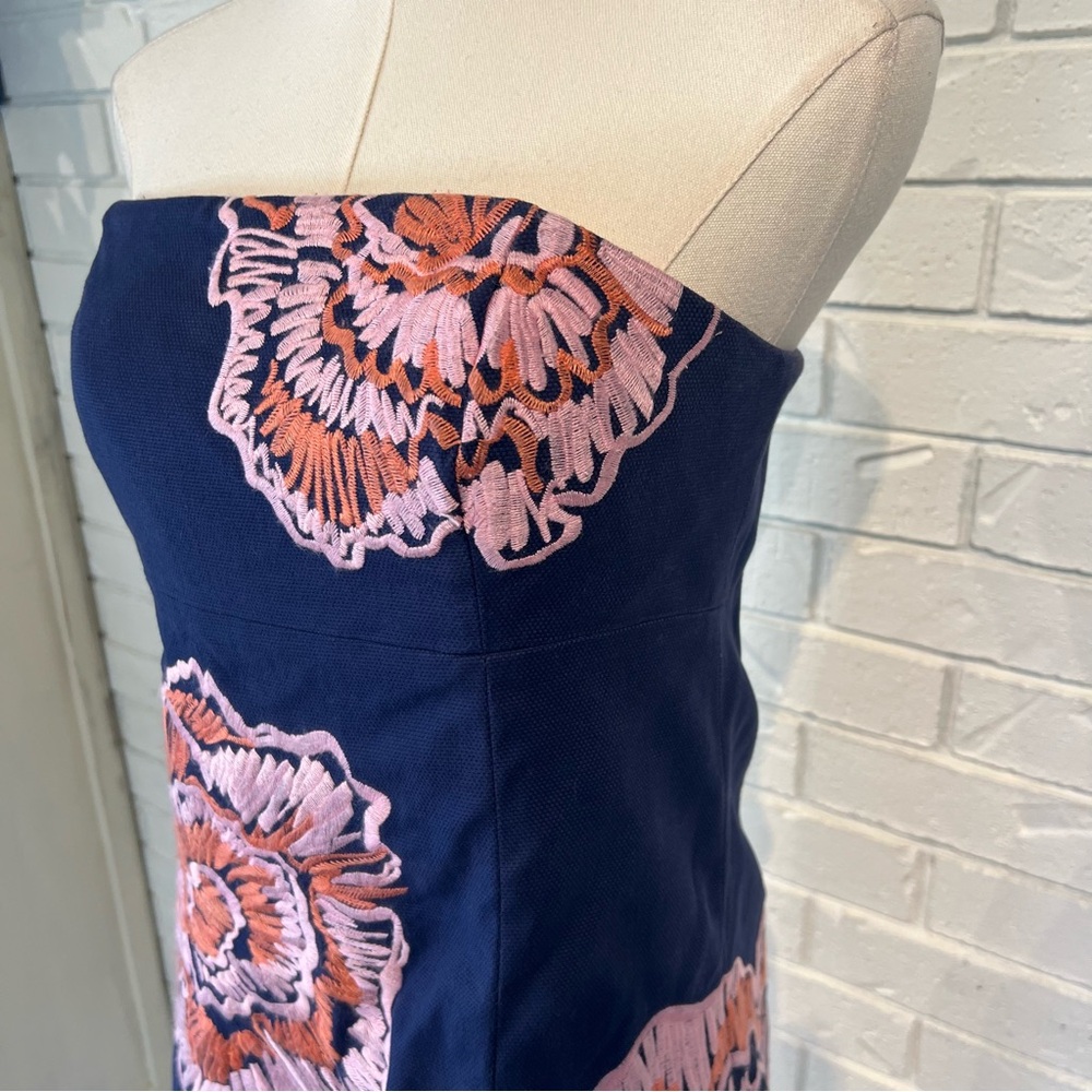 Lilly Pulitzer Navy Embroidered Bowen Floral Strapless Dress Women’s 8 - Picture 4 of 13